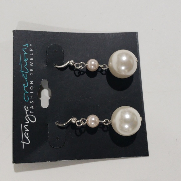 Elegant Silver tone Beaded Drop Dangle Earrings - Women's Fashion Jewelry - Picture 9 of 9